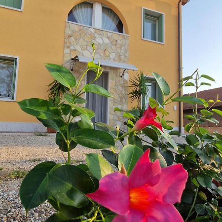 B&B Fiore Ganfardine Exterior foto